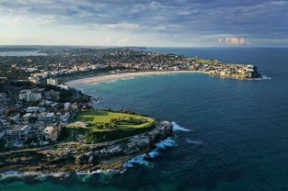 中超联赛地理位置影响分析，中超2021地点